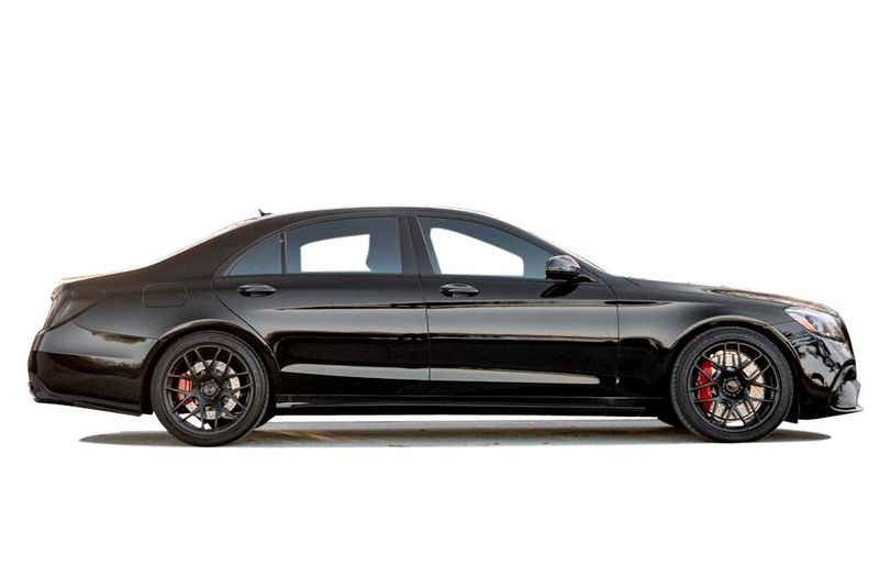 An incredible side shot photo of aMercedes-Benz S63 AMG that you should buy.