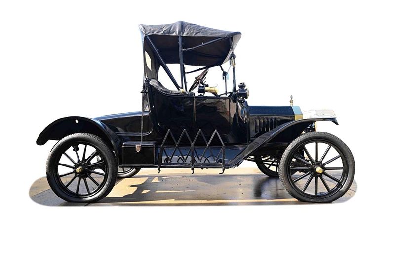 An incredible side shot photo of aFord Model T that you should buy.