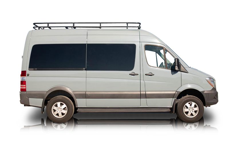 An incredible side shot photo of aMercedes-Benz Sprinter 2500 that you should buy.