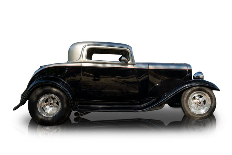 An incredible side shot photo of aFord Model B that you should buy.