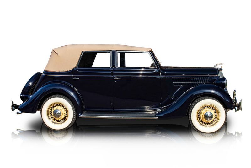 An incredible side shot photo of aFord Deluxe that you should buy.