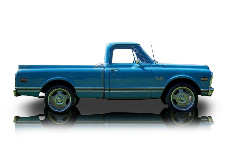 An incredible side shot photo of aGMC C1500 Pickup that you should buy.
