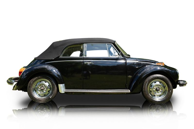 An incredible side shot photo of aVolkswagen Super Beetle that you should buy.