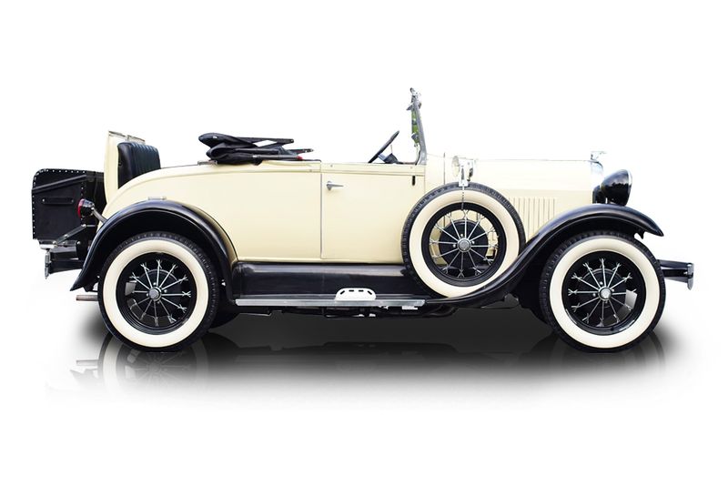 An incredible side shot photo of aFord Roadster that you should buy.