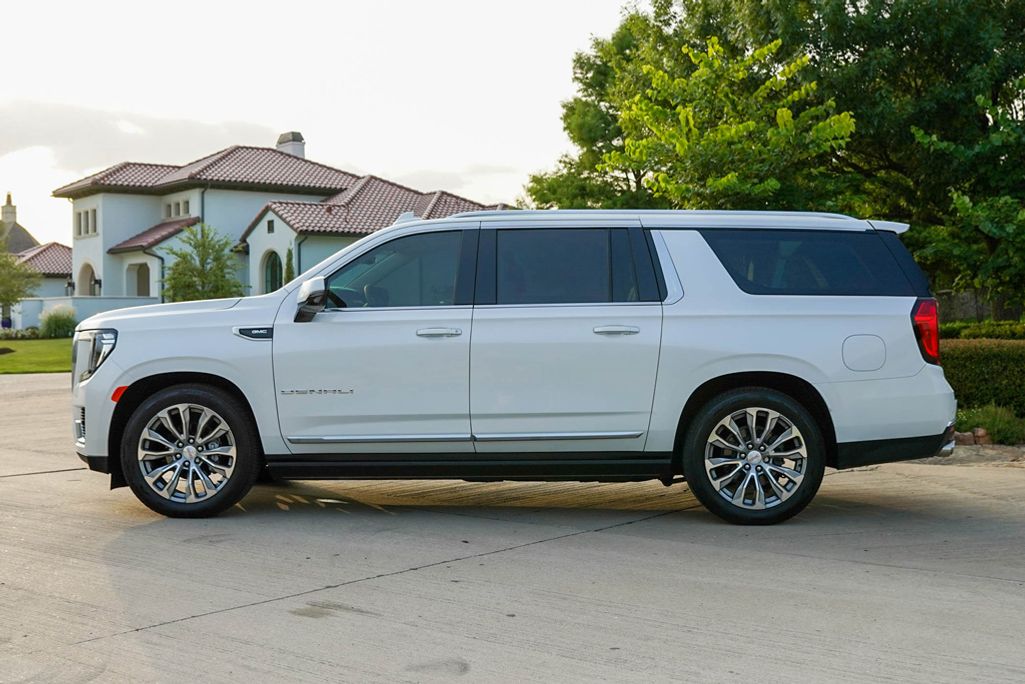 2021 GMC Yukon Denali 4WD for sale