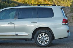 2017 Toyota Land Cruiser VX-R for sale