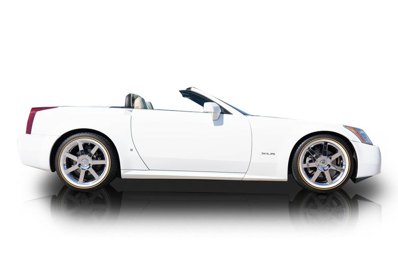 An incredible side shot photo of aCadillac XLR that you should buy.
