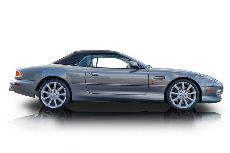 An incredible side shot photo of aAston Martin DB7 that you should buy.