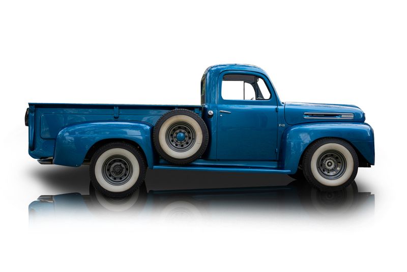 An incredible side shot photo of aFord F3 that you should buy.