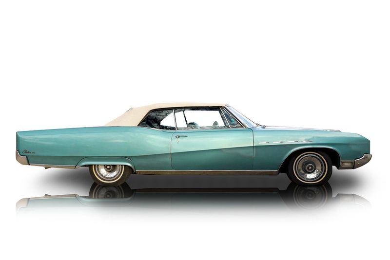 An incredible side shot photo of aBuick Electra that you should buy.