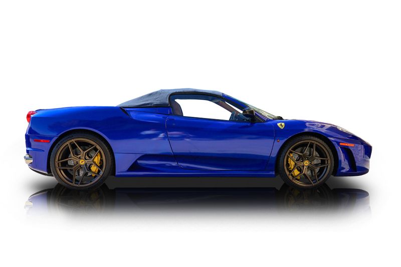 An incredible side shot photo of aFerrari F430 that you should buy.