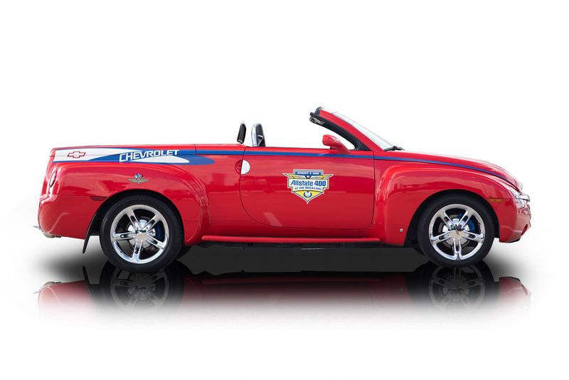 An incredible side shot photo of aChevrolet SSR that you should buy.