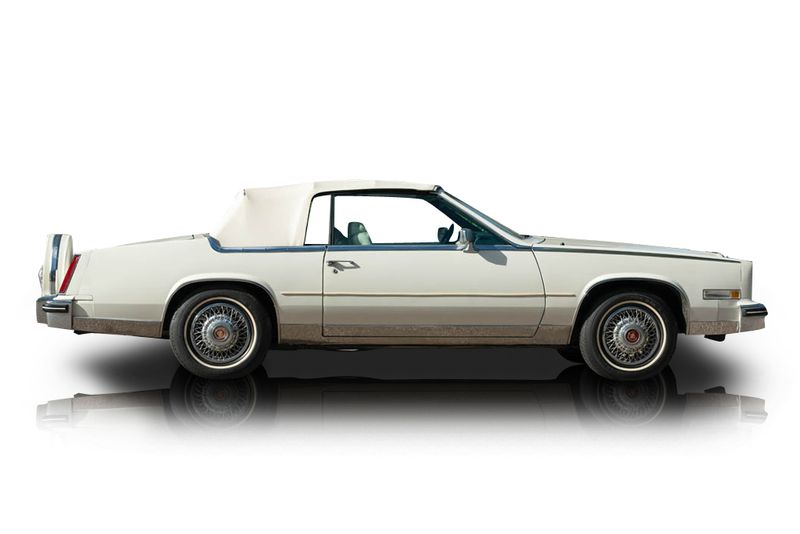 An incredible side shot photo of aCadillac Eldorado that you should buy.