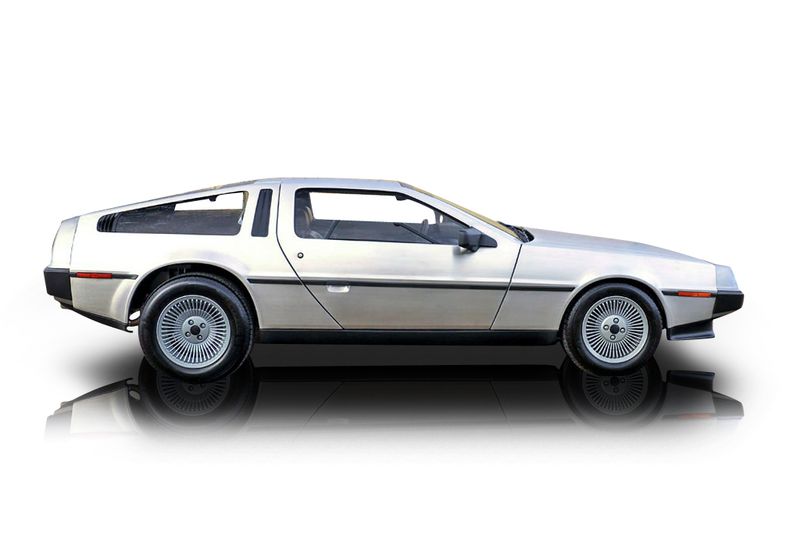 An incredible side shot photo of aDeLorean DMC 12 that you should buy.
