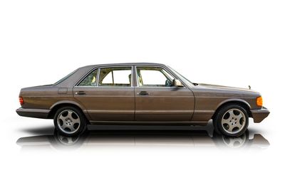 Passenger side photo of 1991 Mercedes-Benz 420SEL