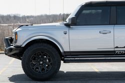 2021 Ford Bronco Advanced 4x4 Big Bend with Sasquatch Package/Upgrades for sale