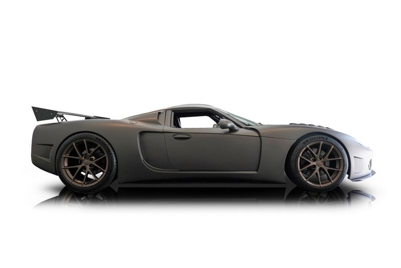 An incredible side shot photo of aFactory Five GTM that you should buy.
