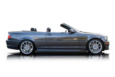 Passenger side photo of 2005 BMW 330ci