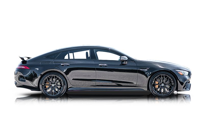 An incredible side shot photo of aMercedes-Benz AMG GT that you should buy.