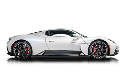 Passenger side photo of 2022 Maserati MC20