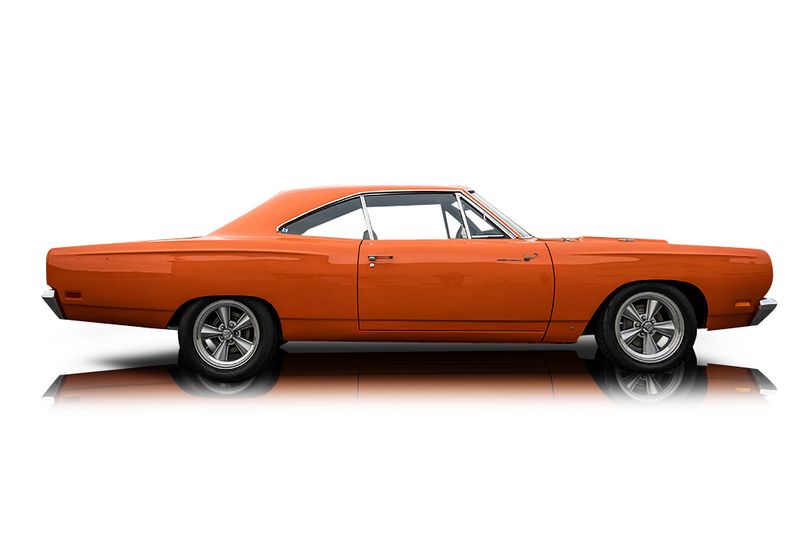 An incredible side shot photo of aPlymouth Road Runner that you should buy.