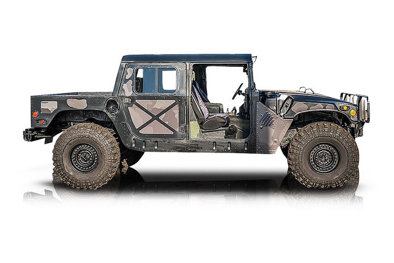 An incredible side shot photo of aAM General Hummer that you should buy.