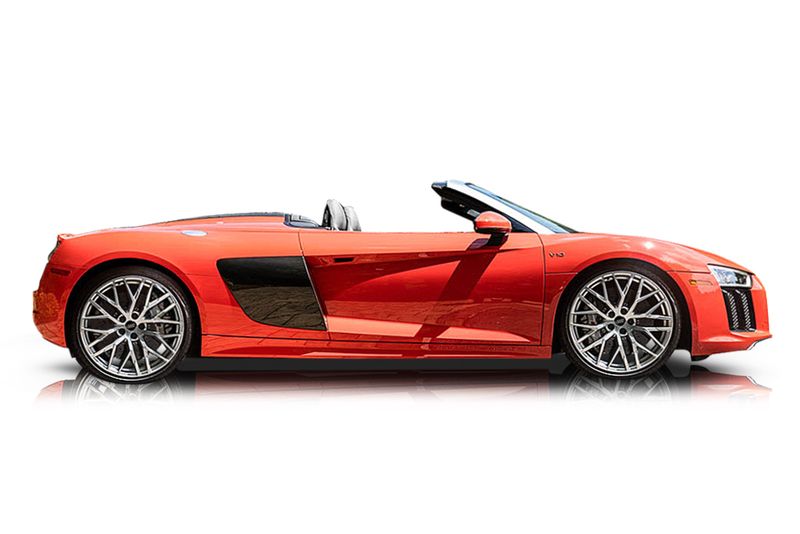 An incredible side shot photo of aAudi R8 that you should buy.