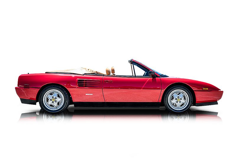 An incredible side shot photo of aFerrari Mondial that you should buy.