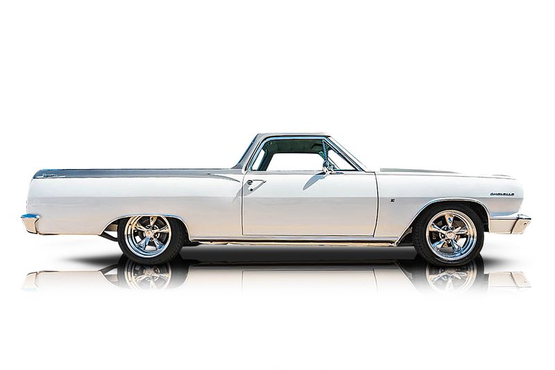 An incredible side shot photo of aChevrolet El Camino that you should buy.