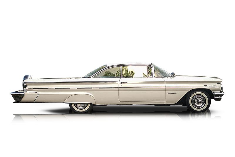 An incredible side shot photo of aPontiac Bonneville that you should buy.