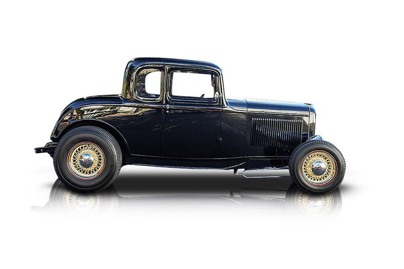 An incredible side shot photo of aFord Model B that you should buy.