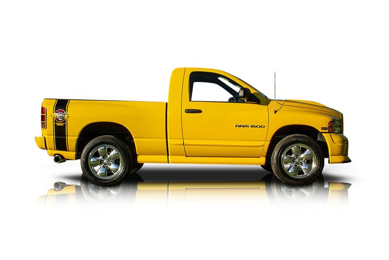 An incredible side shot photo of aDodge Ram 1500 that you should buy.