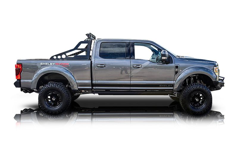 An incredible side shot photo of aFord F-250 that you should buy.