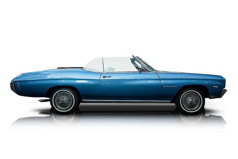 An incredible side shot photo of aChevrolet Chevelle that you should buy.