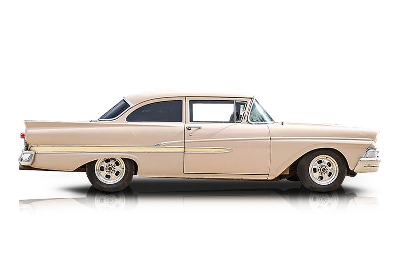 An incredible side shot photo of aFord Fairlane that you should buy.