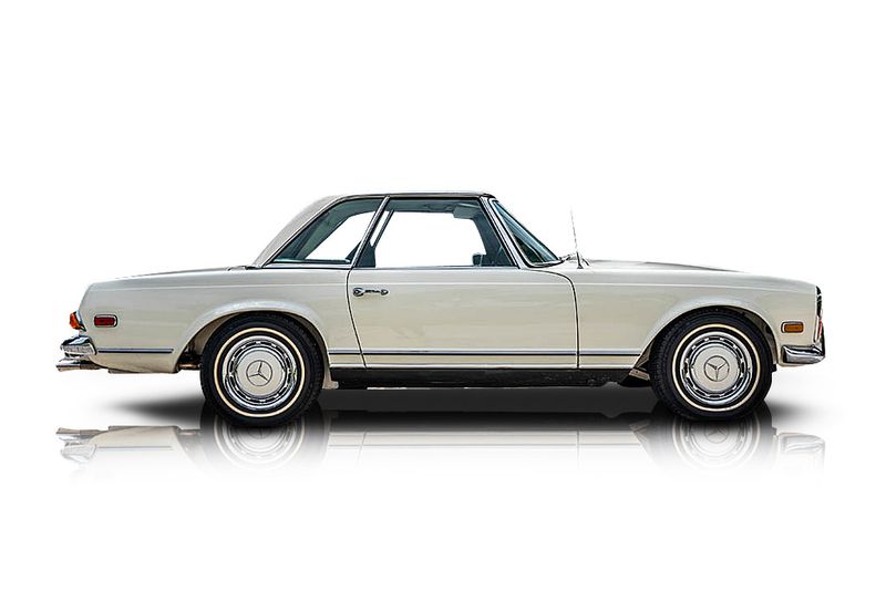 An incredible side shot photo of aMercedes-Benz 280SL that you should buy.