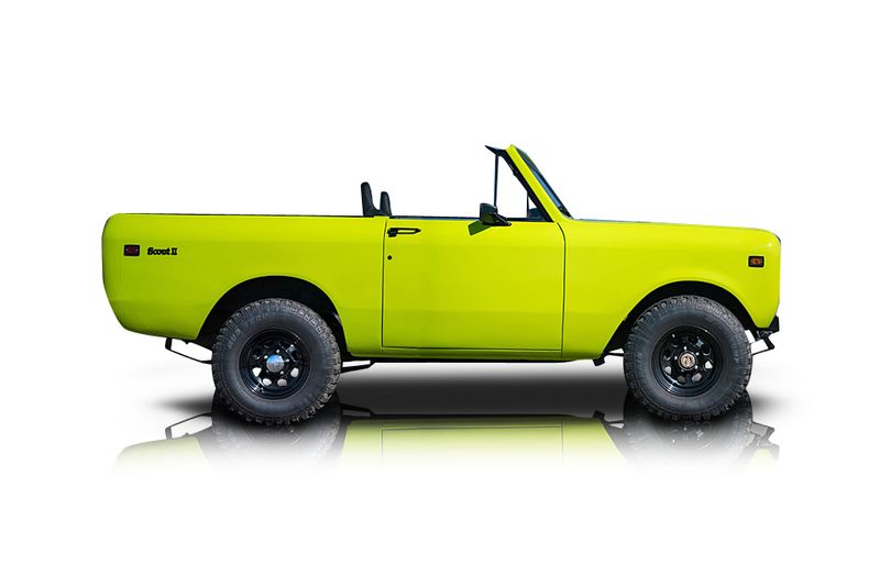 An incredible side shot photo of aInternational Harvester Scout that you should buy.