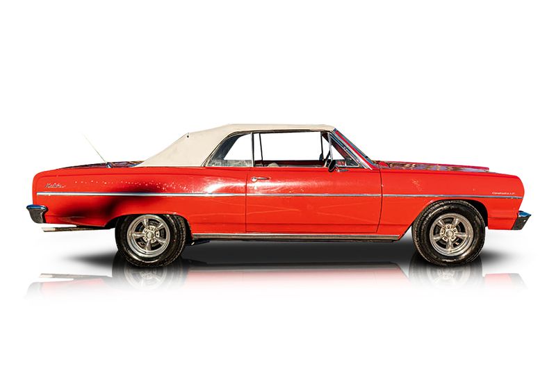 An incredible side shot photo of aChevrolet Chevelle that you should buy.
