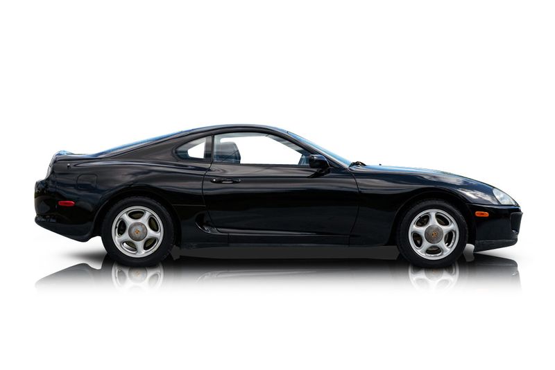 An incredible side shot photo of aToyota Supra that you should buy.
