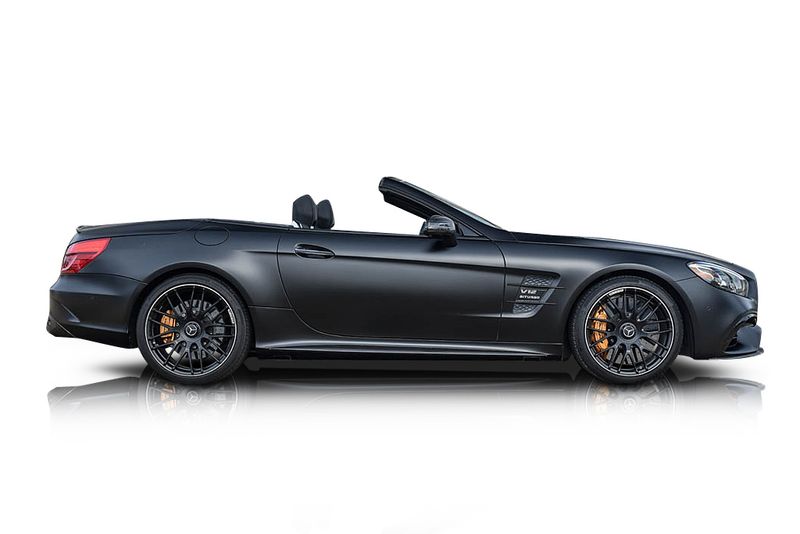 An incredible side shot photo of aMercedes-Benz SL65 AMG that you should buy.