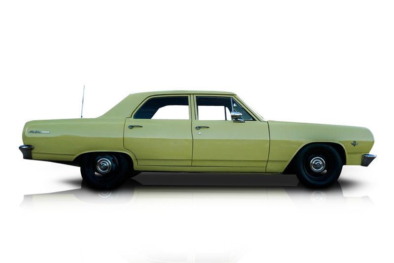 An incredible side shot photo of aChevrolet Chevelle that you should buy.