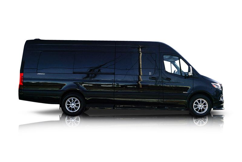 An incredible side shot photo of aMercedes-Benz Sprinter 3500 that you should buy.