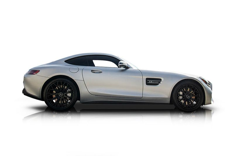 An incredible side shot photo of aMercedes-Benz AMG GT that you should buy.