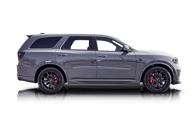 An incredible side shot photo of aDodge Durango that you should buy.
