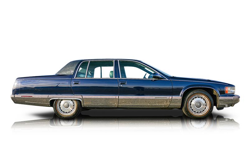 An incredible side shot photo of aCadillac Fleetwood that you should buy.