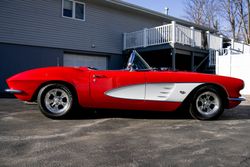 1961 Chevrolet Corvette convertible for sale