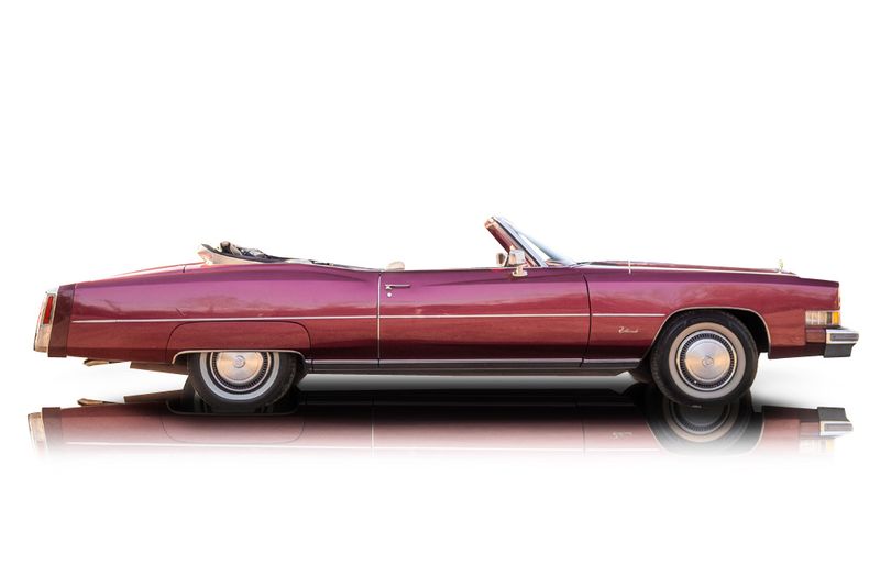 An incredible side shot photo of aCadillac Eldorado that you should buy.