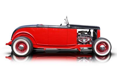 Passenger side photo of 1932 Ford Roadster