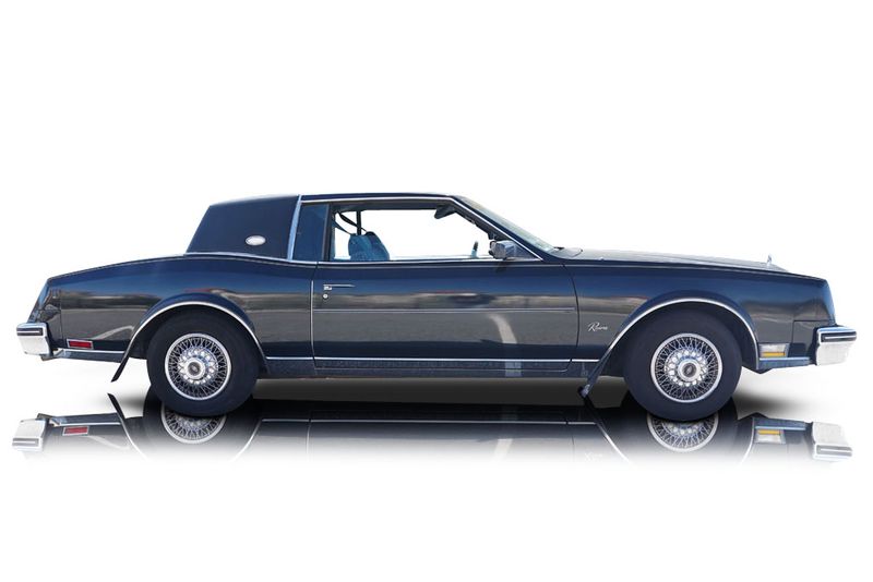 An incredible side shot photo of aBuick Riviera that you should buy.