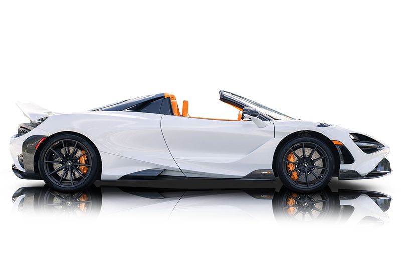 An incredible side shot photo of aMcLaren 765LT that you should buy.